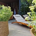 B&B The Secret Garden - 4*