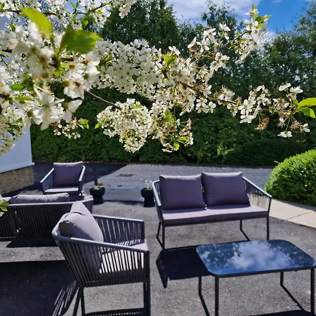 Bed & Breakfast The Secret Garden -