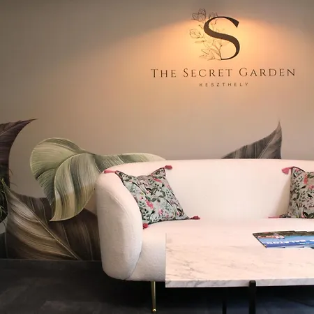 Bed & Breakfast The Secret Garden - Keszthely
