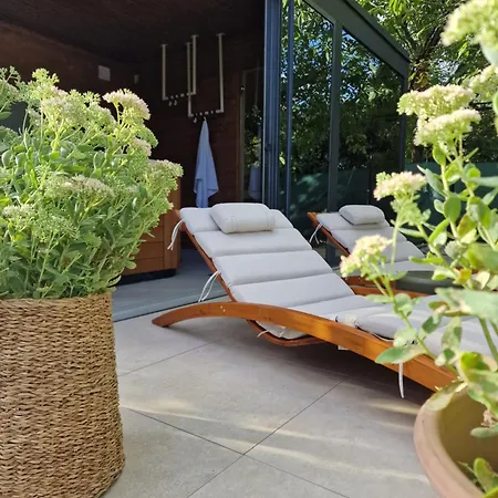 Bed & Breakfast The Secret Garden - 4*