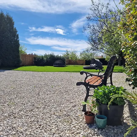 Bed & Breakfast The Secret Garden -