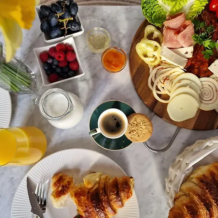 Bed & Breakfast The Secret Garden -