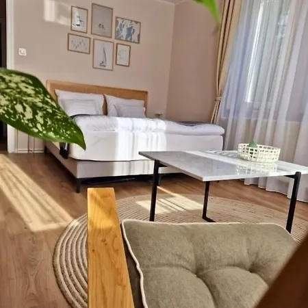 Bed & Breakfast The Secret Garden - 4*