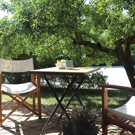 Bed & Breakfast The Secret Garden - 4*