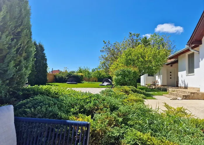 The Secret Garden - Bed & Breakfast 4*