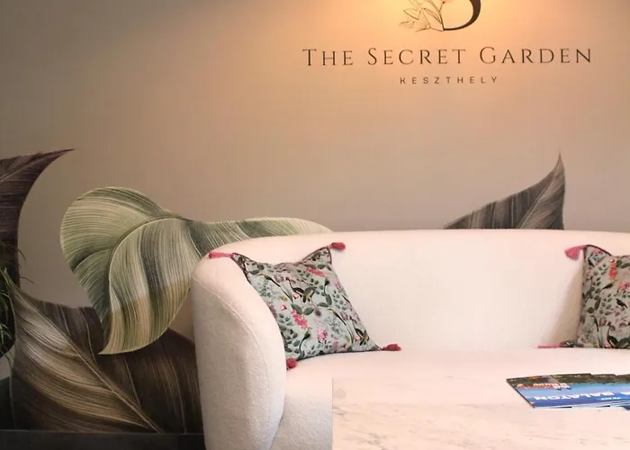 Bed & Breakfast The Secret Garden - Keszthely
