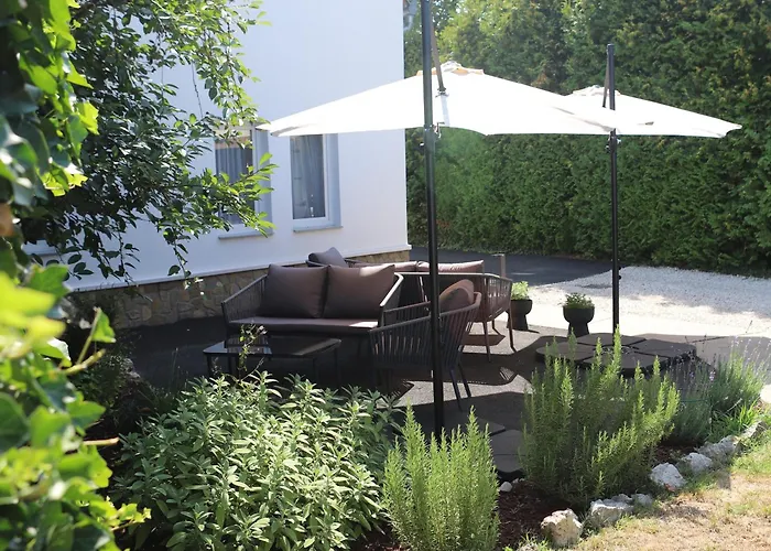 The Secret Garden - 4*